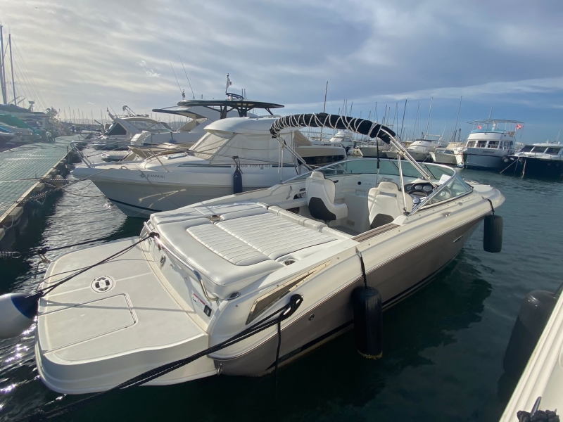 Sea Ray </strong> 240 Sun Sport E