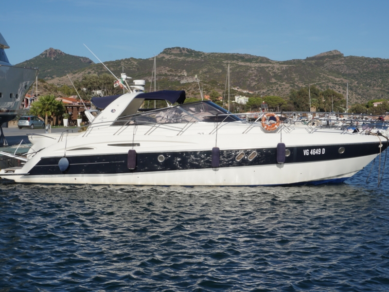 Cranchi Yachts</strong> Mediterranee 47